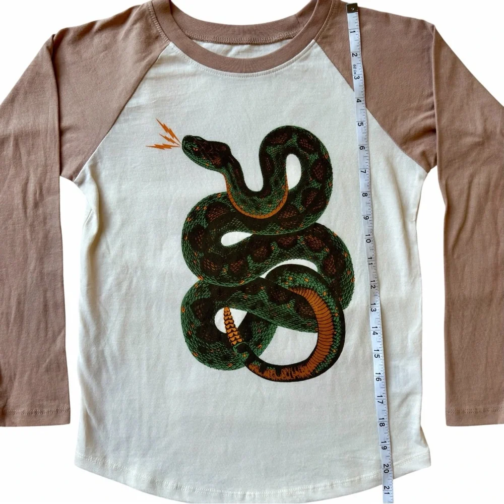 Tiny Whales RARE Raglan shirt with snake Size 8 100% cotton‎